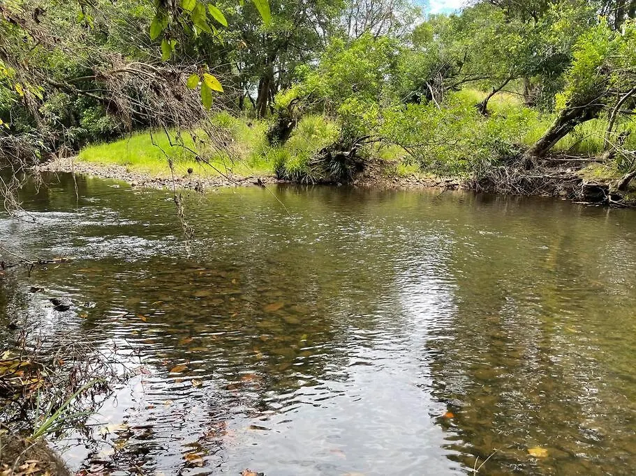 Villa Hinterland Escape With Views And Creek Frontage Obi Obi