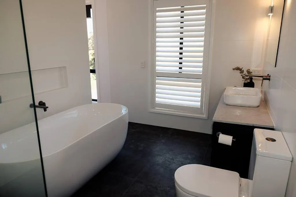 Ferienhaus Villa Hinterland Escape With Views And Creek Frontage Obi Obi